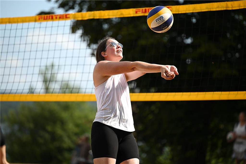 Gutes Wetter, spaßige wie hochklassige Duelle und viele motivierte Teilnehmer: Die ersten Halterner Beachvolleyball-Stadtmeisterschaften waren ein voller Erfolg.