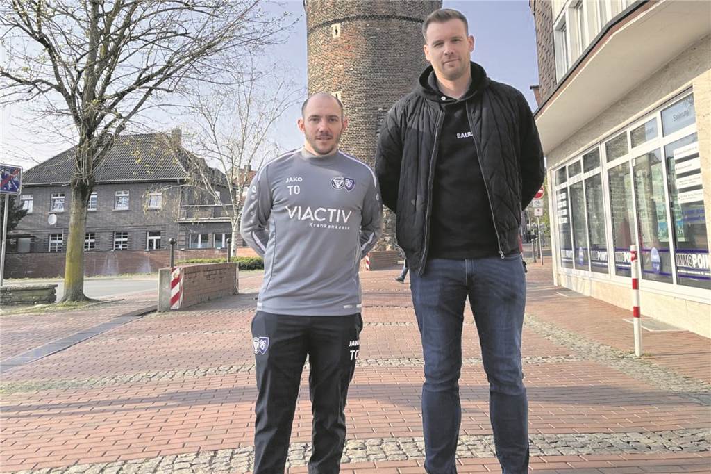 Maurice Kühn verlässt den TuS Haltern - Ostdorf-Entlassung nicht der einzige Grund Haben beide den TuS Haltern am verlassen: Während Timo Ostdorf (l.) freigestellt wurde, hat Maurice Kühn den Verein auf eigenen Wunsch verlassen.