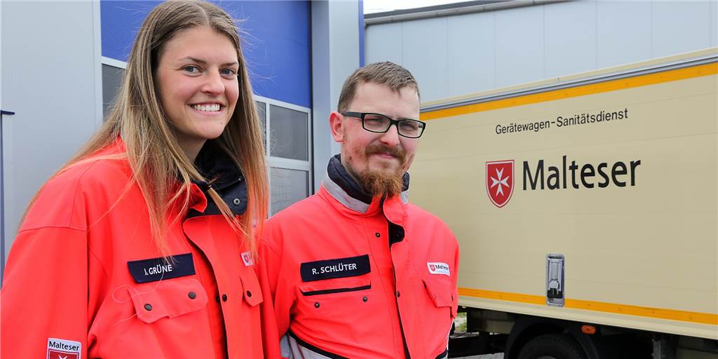 Helfen, aber richtig: Robin Schlüter und Jenny Grüne neu bei den Maltesern Haben sich neu als Helfer bei den Maltesern eingefunden: Jenny Grüne und Robin Schlüter.