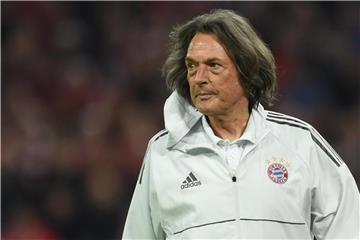 Hält Doping im Fußball für sinnlos: Bayern- und DFB-Teamarzt Hans-Wilhelm Müller-Wohlfahrt. Foto: Andreas Gebert/dpa