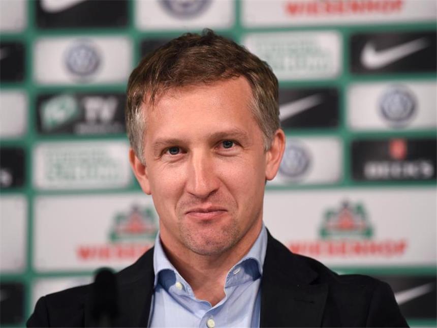 Werder-Manager Baumann gegen Gehaltsobergrenze Hält eine Gehaltsobergrenze für nicht sinnvoll: Werder-Manager Frank Baumann. Foto: Carmen Jaspersen