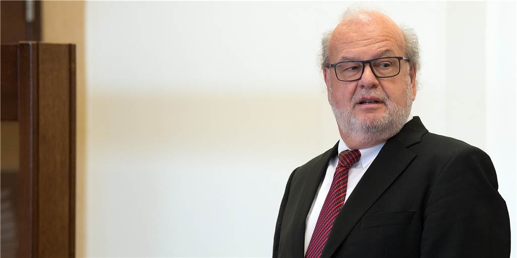 Weltkarte der Promis listet drei Menschen aus Selm – ein Heiliger ist dabei Hätten Sie es gewusst? Der Politiker Rolf Bietmann taucht auf der Weltkarte der Promis für die Stadt Selm auf.