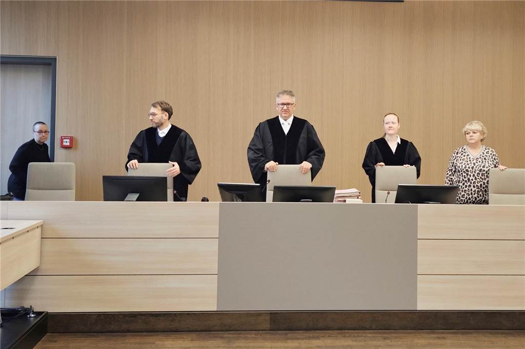 „Schlimm, wie mit ihrer Krankheit umgegangen worden ist“ Halten die Frau aus Haltern weiter für gefährlich und unberechenbar: Die Richter am Essener Schwurgericht.