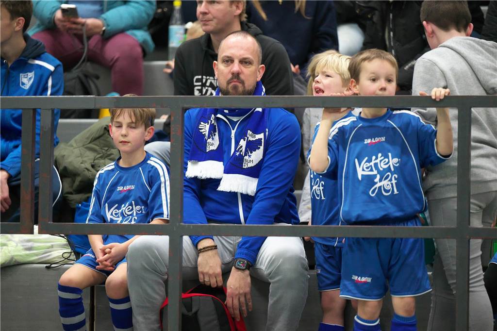 Halterns Minikicker trafen am Samstag (13. Januar) mit zahlreichen Teams in der Halle aufeinander.