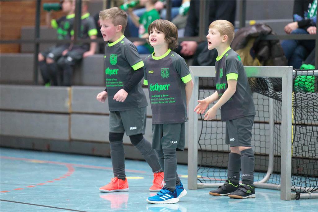 Halterns Minikicker trafen am Samstag (13. Januar) mit zahlreichen Teams in der Halle aufeinander.