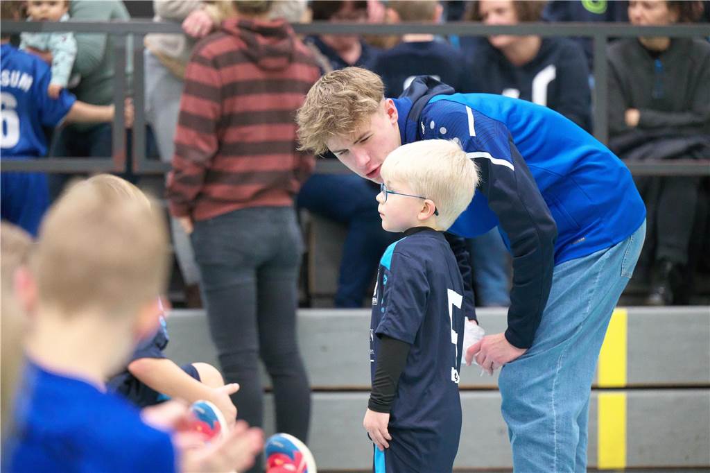 Halterns Minikicker trafen am Samstag (13. Januar) mit zahlreichen Teams in der Halle aufeinander.
