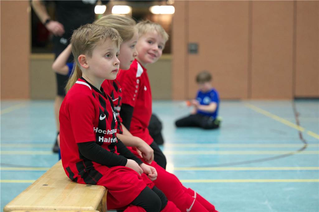 Halterns Minikicker trafen am Samstag (13. Januar) mit zahlreichen Teams in der Halle aufeinander.