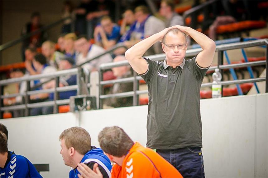 HSC Haltern-Sythen startet in die Saison Halterns Trainer Klaus Steinkötter bezeichnete die Vorbereitung seiner Mannschaft als unbefriedigend. Heute startet die Saison.