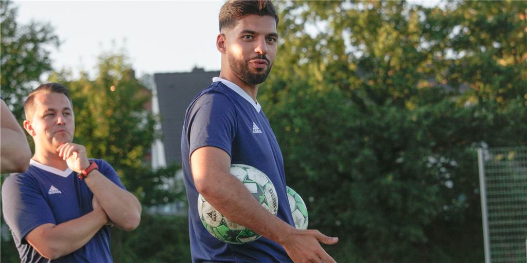 Holzwickeder SC: Von Arroganz-Anfällen keine Spur − Hamza El Hamdi hat die Qual der Wahl Hamza El Hamdi hat nach einer gelungenen Vorbereitung des Holzwickeder SC Grund zur Freude.