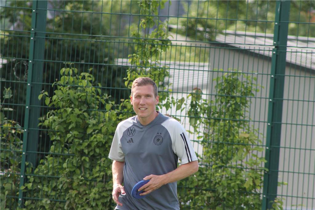 Hannes Wolf beim SuS Rünthe