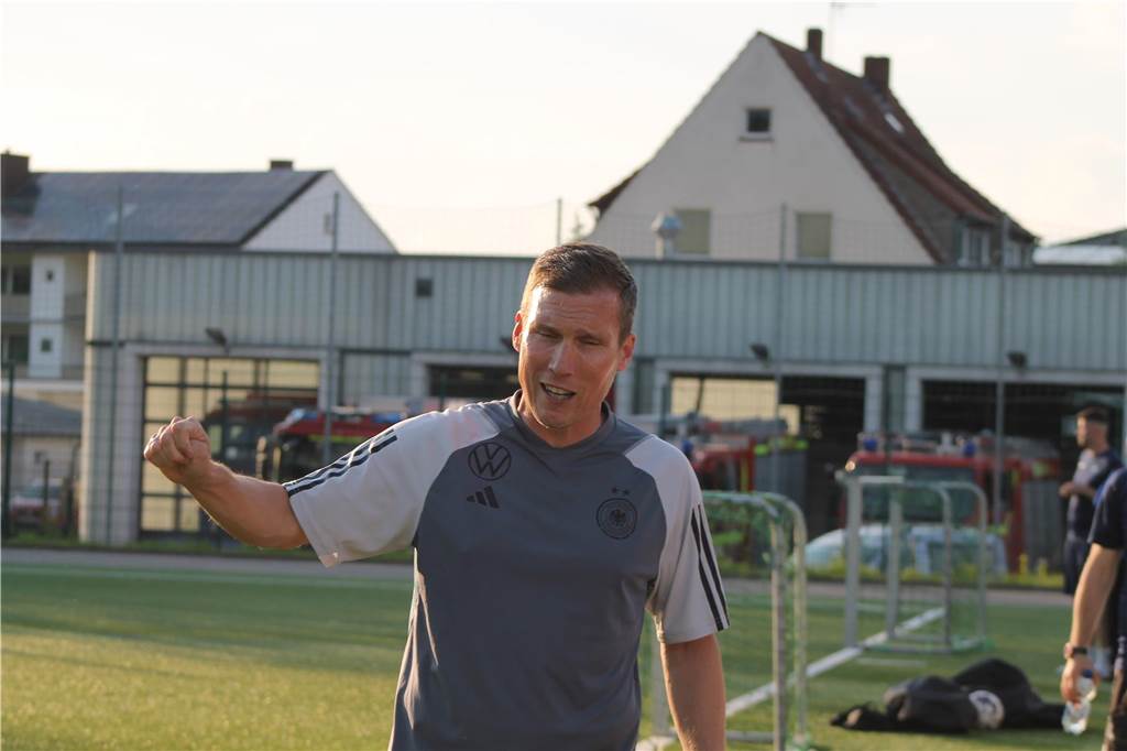 Hannes Wolf beim SuS Rünthe