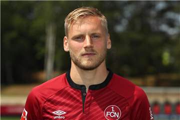 Hanno Behrens bleibt Kapitän beim 1. FC Nürnberg. Foto: Daniel Karmann