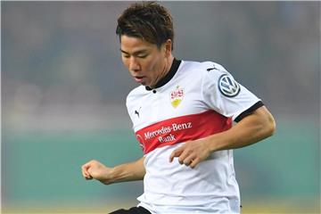 Hannover 96 leiht Stürmer Takuma Asano (hier im Stuttgart-Trikot) vom FC Arsenal aus. Foto: Uwe Anspach
