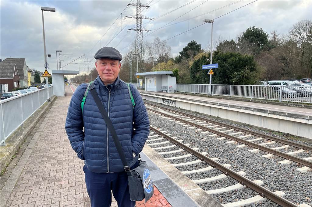 Pendler müssen sich auf Bahnlinie S4 wegen Streckensperrung umstellen Sabrina Heitmann muss wegen der Streckensperrung ihren Arbeitsweg umplanen.