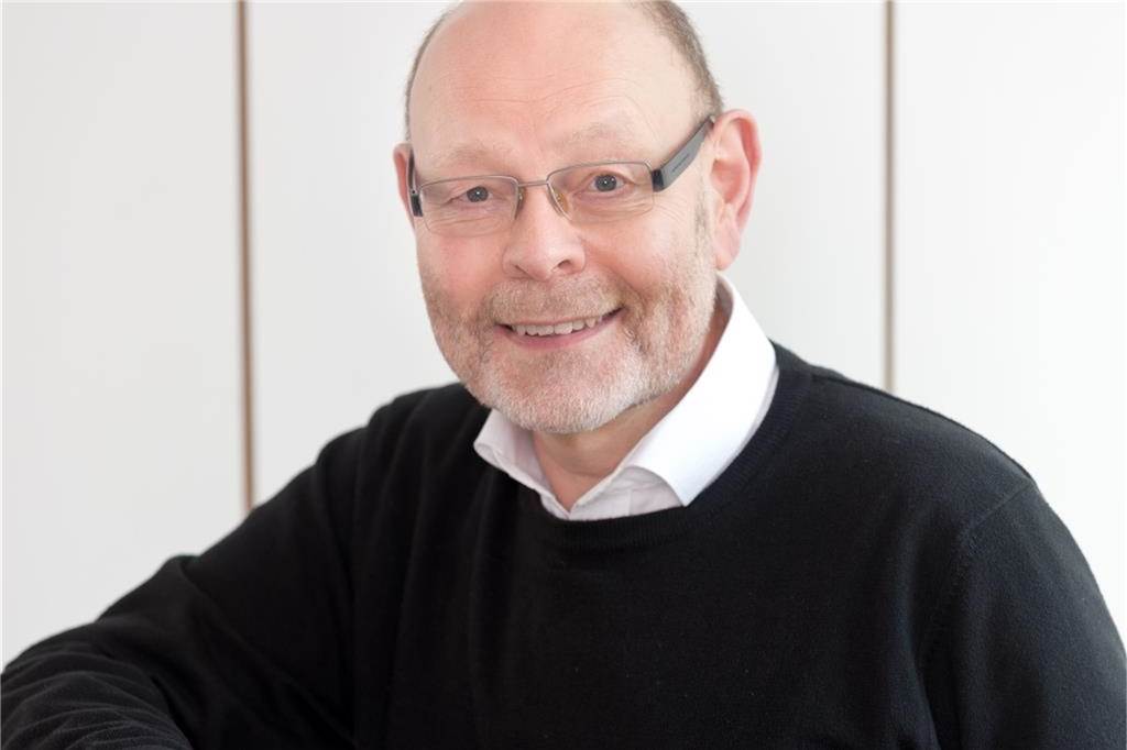 Schwerter Pfarrer: „Neue Formen finden“ – aber „nicht in Analogie“ zur klassischen Ehe Hans-Peter Iwan ist davon überzeugt, dass die katholische Kirchen für homosexuelle Menschen „angemessene Formate“ finden muss.