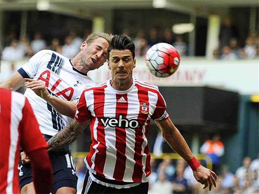 ManCity und Arsenal teilen Punkte - Tottenham verliert Harry Kane und seine Tottenham Hotspur kassierten gegen Southampton eine bittere 1:2-Pleite. Foto: Gerry Penny