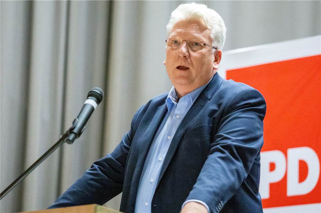 Spitzenreiterin aus Unna: Jede zehnte Schulstunde fällt aus Hartmut Ganzke (SPD) hält die Schulpolitik der schwarz-gelben Landesregierung für gescheitert und belegt dies mit Zahlen zum Unterrichtsausfall im Schuljahr 2018/19.
