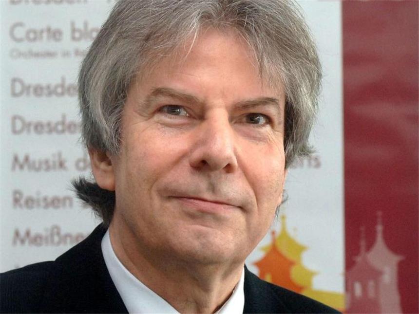 Hartmut Haenchen kommt wieder. Foto: Matthias Hiekel