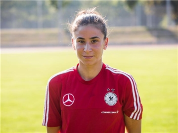 Hasret Kayikci erzielte das Führungstor für den SC Freiburg. Foto: Frank Rumpenhorst