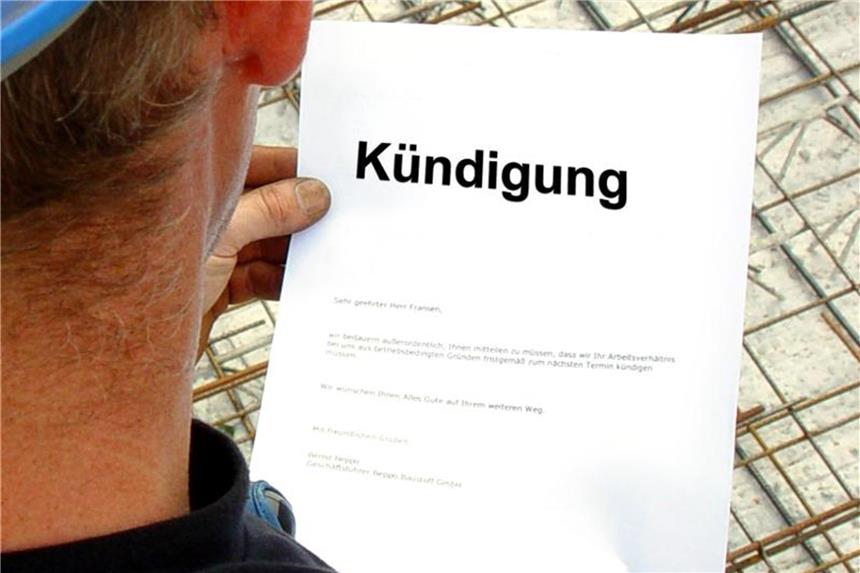 Hassbotschaften bei Facebook verletzen nicht nur die Würde anderer, sondern können auch eine fristlose Kündigung zur Folge haben. Foto: Jens Schierenbeck