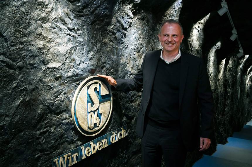 Schalker Sportvorstand Jochen Schneider und seine klaren Ansagen Hat viel Arbeit vor der Brust: Schalkes neuer Sportvorstand Jochen Schneider.