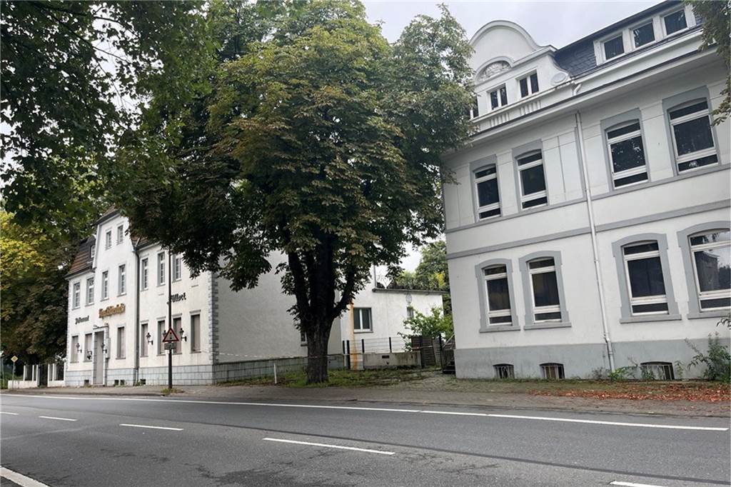 Haus Bladenhorst an der Wartburgstraße wurde in den 1920er-Jahren gebaut. Auch das Gebäude rechts wurde von Einbrechern heimgesucht.