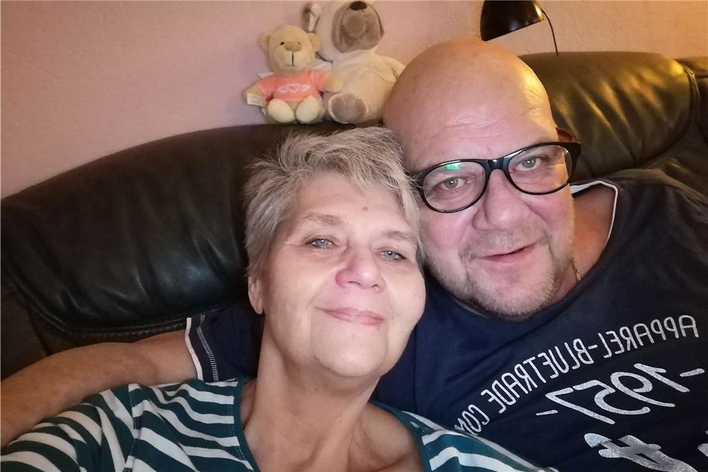 Spendenaktion für inm Griechenland verstorbenen Peter Heil läuft weiter Heike Meißner aus Lütgendortmund und Peter Heil aus Oespel waren 12 Jahre ein Paar.