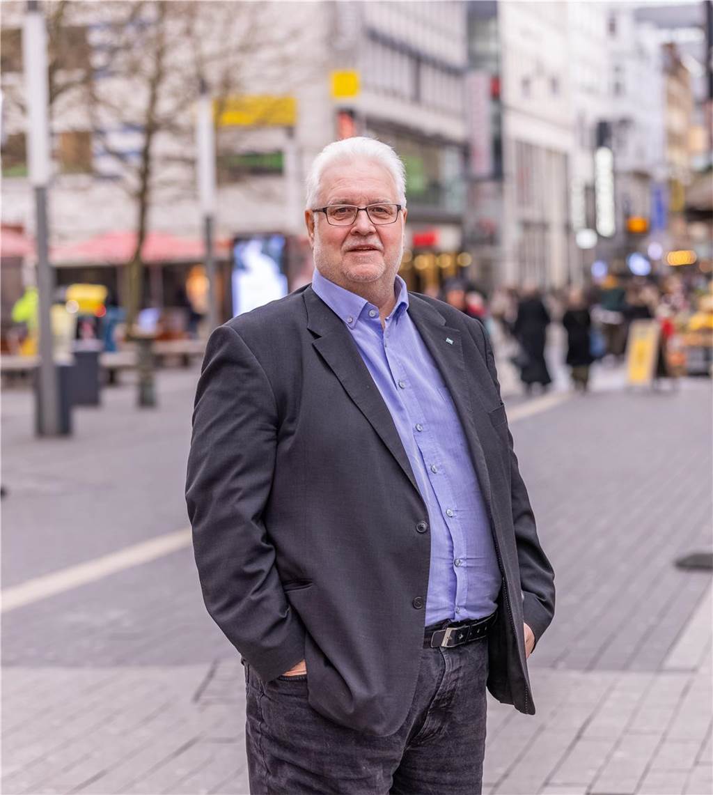 Dortmunder OB-Wahlkampf: Wer stellt sich mit der AfD auf eine Bühne? Porträt von Heiner Garbe