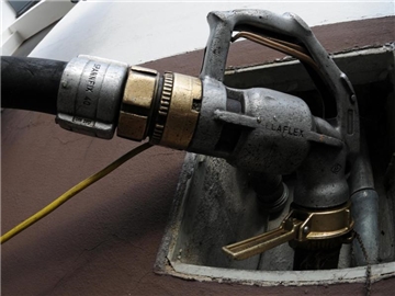Heizöllieferung: Der Anstieg der Energiepreise hat sich wieder abgeschwächt. Foto: Armin Weigel