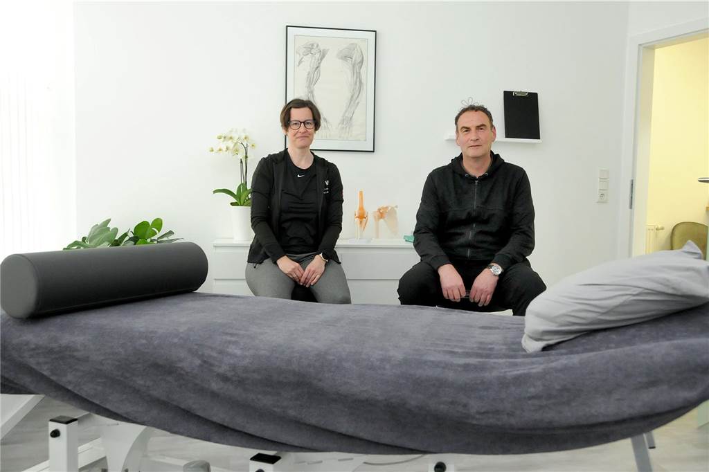 Ronny Kosina und Eva Herr eröffnen Physiotherapie-Praxis Physiotherapie in Schwerte