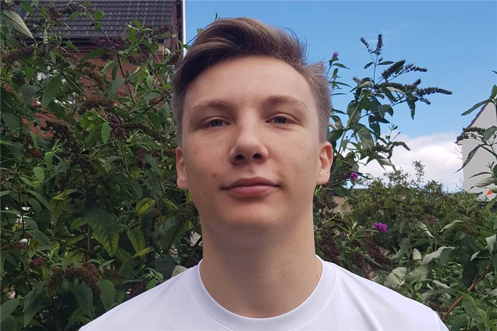 Kampfansage um Einsätze beim SuS Olfen: „Jeder fängt beim neuen Trainer bei Null an“ Hendrik Maruhn geht beim SuS Olfen in sein erstes Seniorenjahr.
