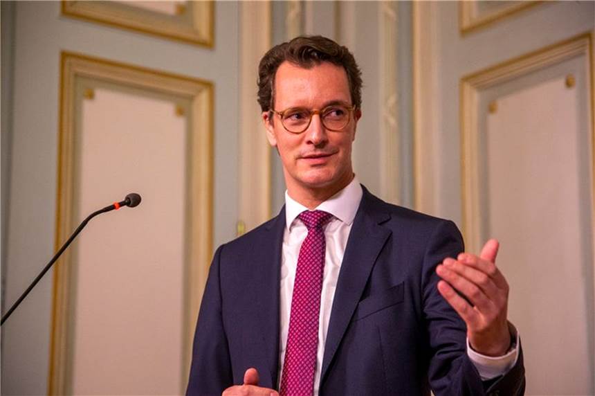 Wüst hält stufenweise Corona-Lockerungen für vertretbar Hendrik Wüst (CDU), Ministerpräsident von Nordrhein-Westfalen, hält schrittweise Lockerungen für vertretbar.