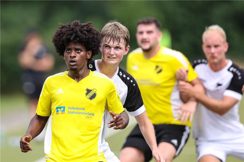 Youngstar von Westfali Vinnum mach den Dosenöffner Henok Asefa absolviert bei Westfalia Vinnum gerade seine erste Herrensaison.