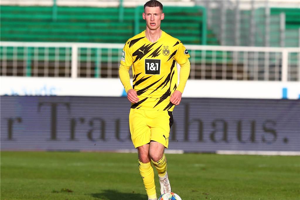 BVB-U23 stößt das Tor Richtung Dritte Liga weiter auf - doch es gibt auch eine neue Sorge Henri Weigelt musste verletzt ausgewechselt werden.