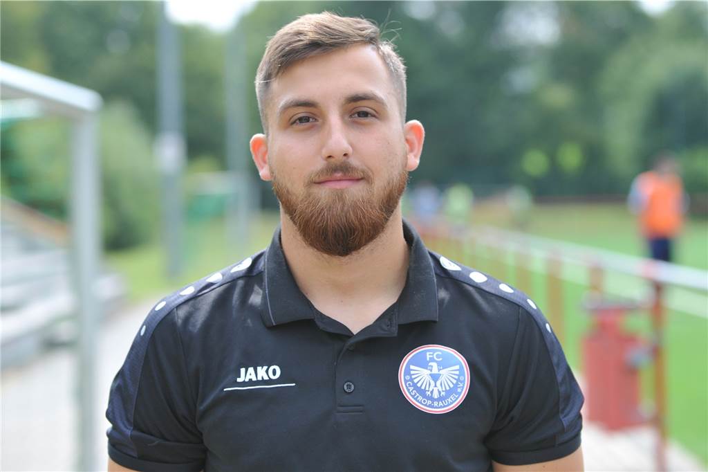 Der TuS Henrichenburg schlägt auf dem Transfer-Weihnachtsmarkt zu Henrichenburgs Neuzugang Maurice Keusch gehörte der Mannschaft des FC Castrop-Rauxel an, die den Bezirksliga-Aufstieg schaffte.