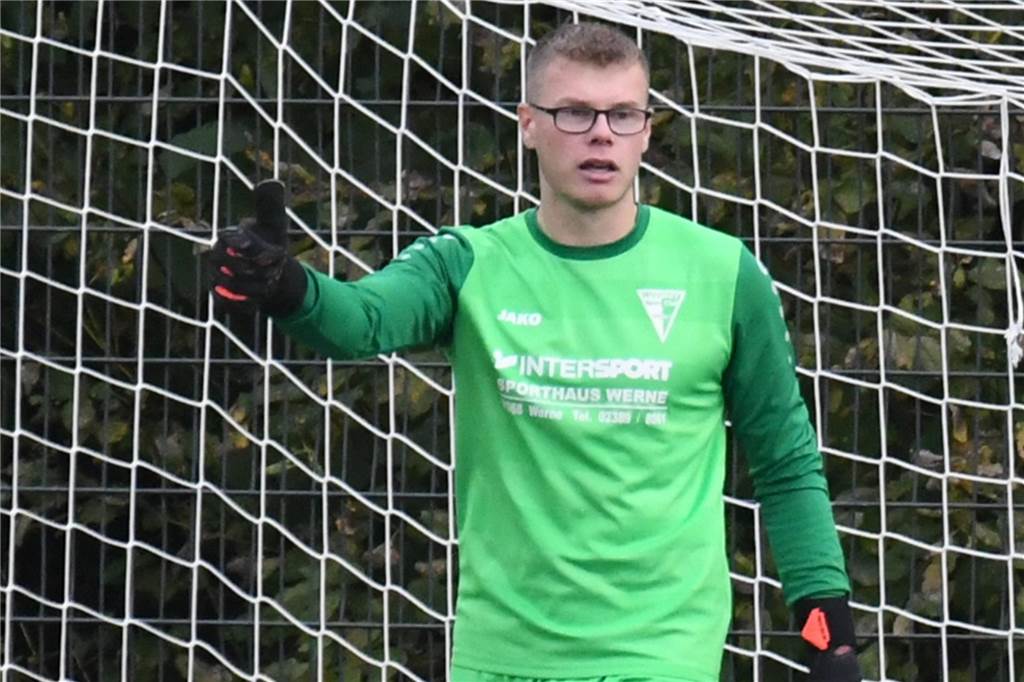 Werner SC in der Krise Henrik Pollak, Torwart des Werner SC, musste am Wochenende verletzt vom Feld.