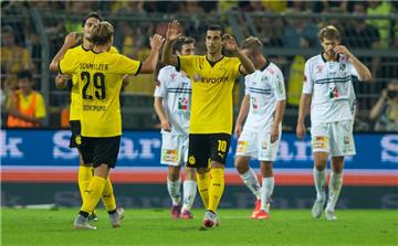 Henrikh Mkhitaryan (r.) erzielte im Rückspiel gegen Wolfsberg einen Hattrick.