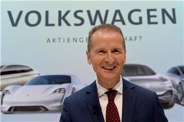 Herbert Diess hat Mitte April die Führung der gesamten VW-Gruppe übernommen. Foto: Swen Pförtner