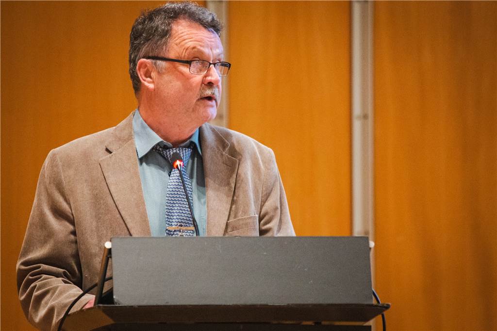 Abschiebestopp? Politiker im Kreistag streiten über Iran-Resolution Herbert Goldmann, Vorsitzender der Fraktion Grüne im Kreistag