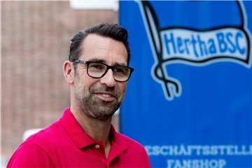 Hertha-Manager Michael Preetz wünscht sich einen einstelligen Tabellenplatz. Foto: Monika Skolimowska