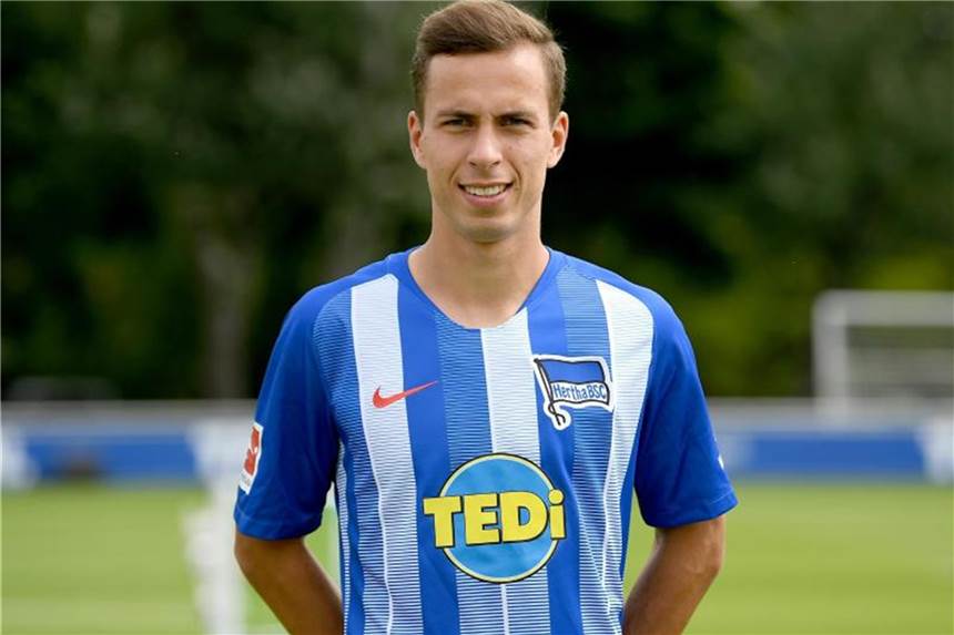 Hertha verleiht Stürmer Pronitschew an Zweitligist Aue Herthas Maximilian Pronitschew wechselt für eine Saison auf Leihbasis nach Aue. Foto: Britta Pedersen