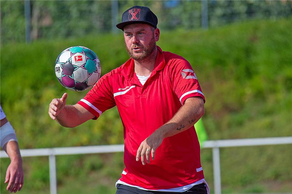 Castrop-Rauxeler Coach spielte einst für DFB-Team in Südafrika: Heute freut machen ihm Kreisliga-Einsätze Spaß Heute steht Tino Westphal bei der SG Castrop an der Seitenlinie.