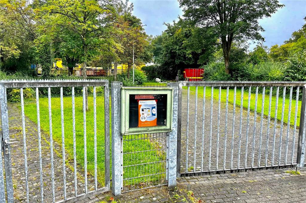 Kein Bringchaos mehr am EDG Recyclinghof? Umbau mit großer Lösung Hier an der Riesestraße soll die neue Ausfahrt des EDG-Hofes eingerichtet werden.