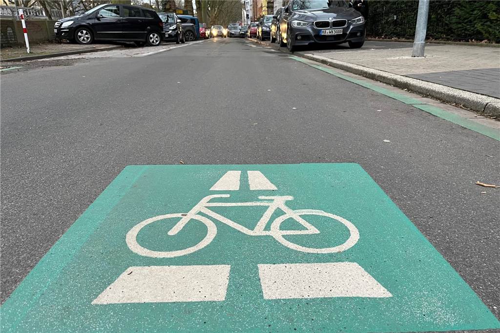 Radschnellweg: Keine Brücke, dafür eine Ampel und weniger Parkplätze Fahrradstraße im Kreuzviertel Dortmund