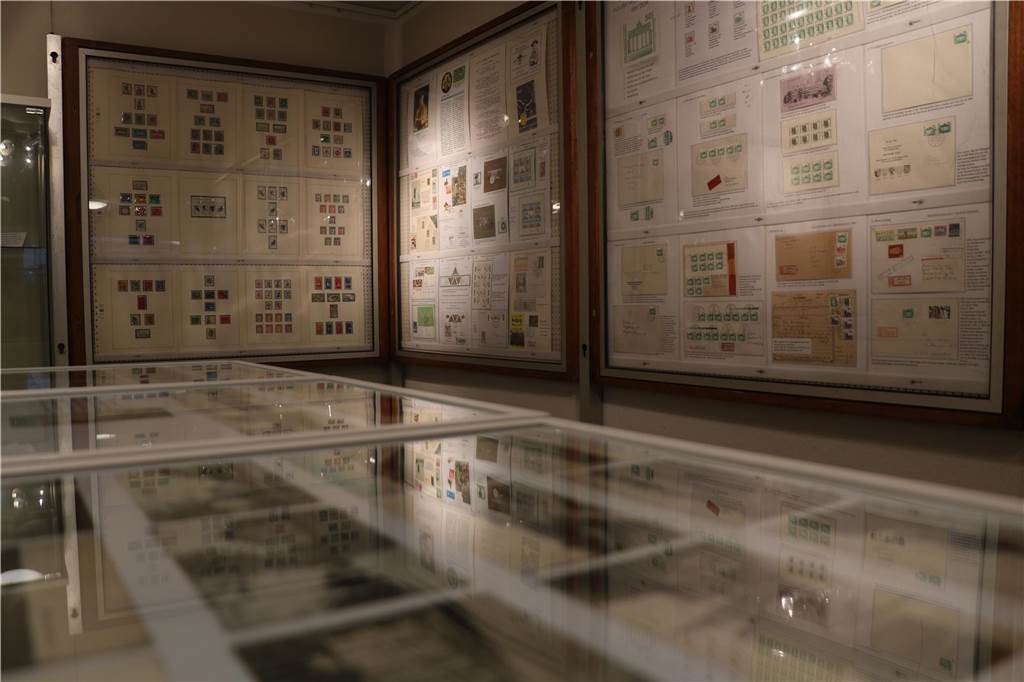 Historische Ausstellung: „E-Mail und WhatsApp von früher“ Hier gibt es viel zu entdecken: Vor allem historisch interessierte Kirchhellener kommen voll auf ihre Kosten.