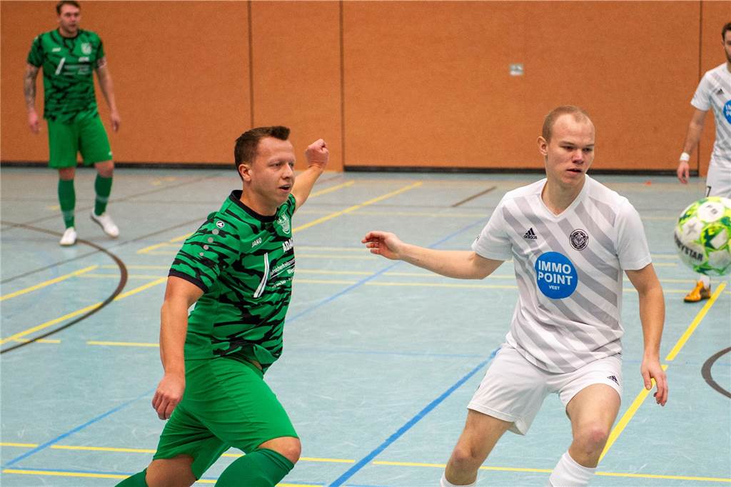 Hier gibt's die ersten Bilder von der Hallenfußball-Stadtmeisterschaft 2023 in Haltern.