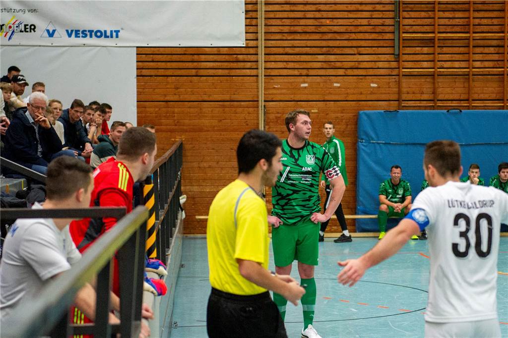 Hier gibt's die ersten Bilder von der Hallenfußball-Stadtmeisterschaft 2023 in Haltern.