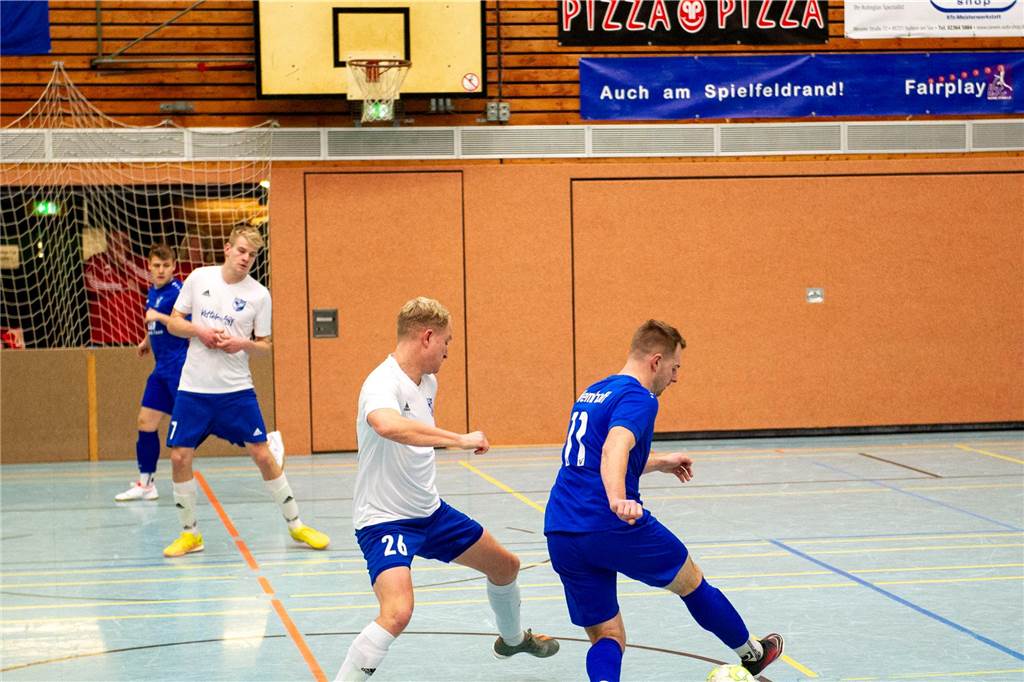 Hier gibt's die ersten Bilder von der Hallenfußball-Stadtmeisterschaft 2023 in Haltern.