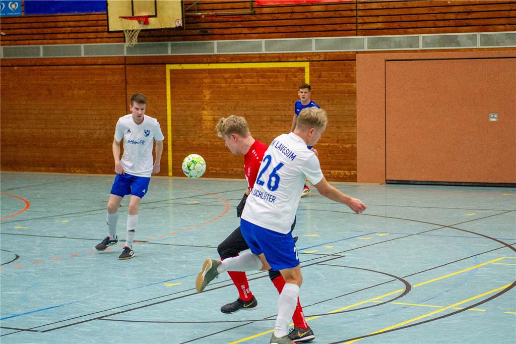 Hier gibt's die ersten Bilder von der Hallenfußball-Stadtmeisterschaft 2023 in Haltern.