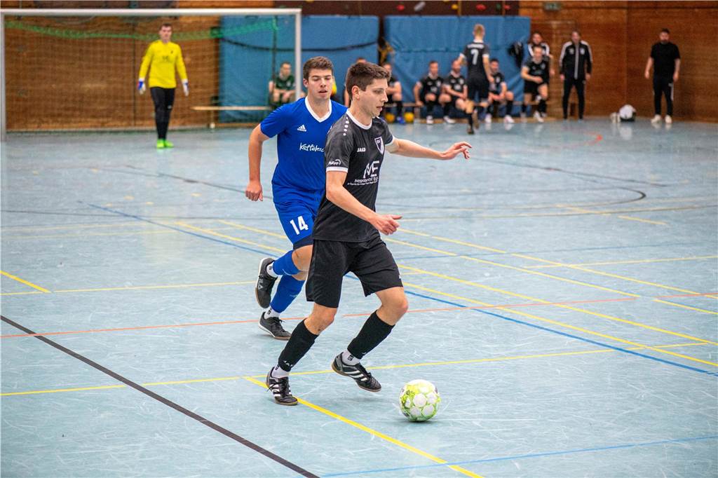 Hier gibt's die ersten Bilder von der Halterner Hallenfußball-Stadtmeisterschaft 2024.